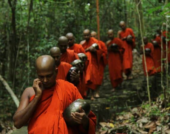 Monks Sri Lanka