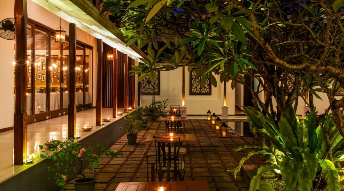 Residence courtyard dining by night
