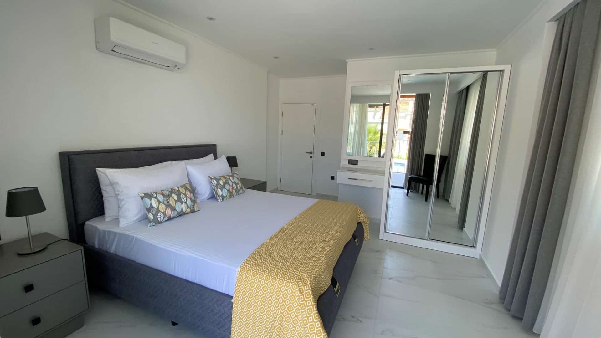 Bay Life double bedroom