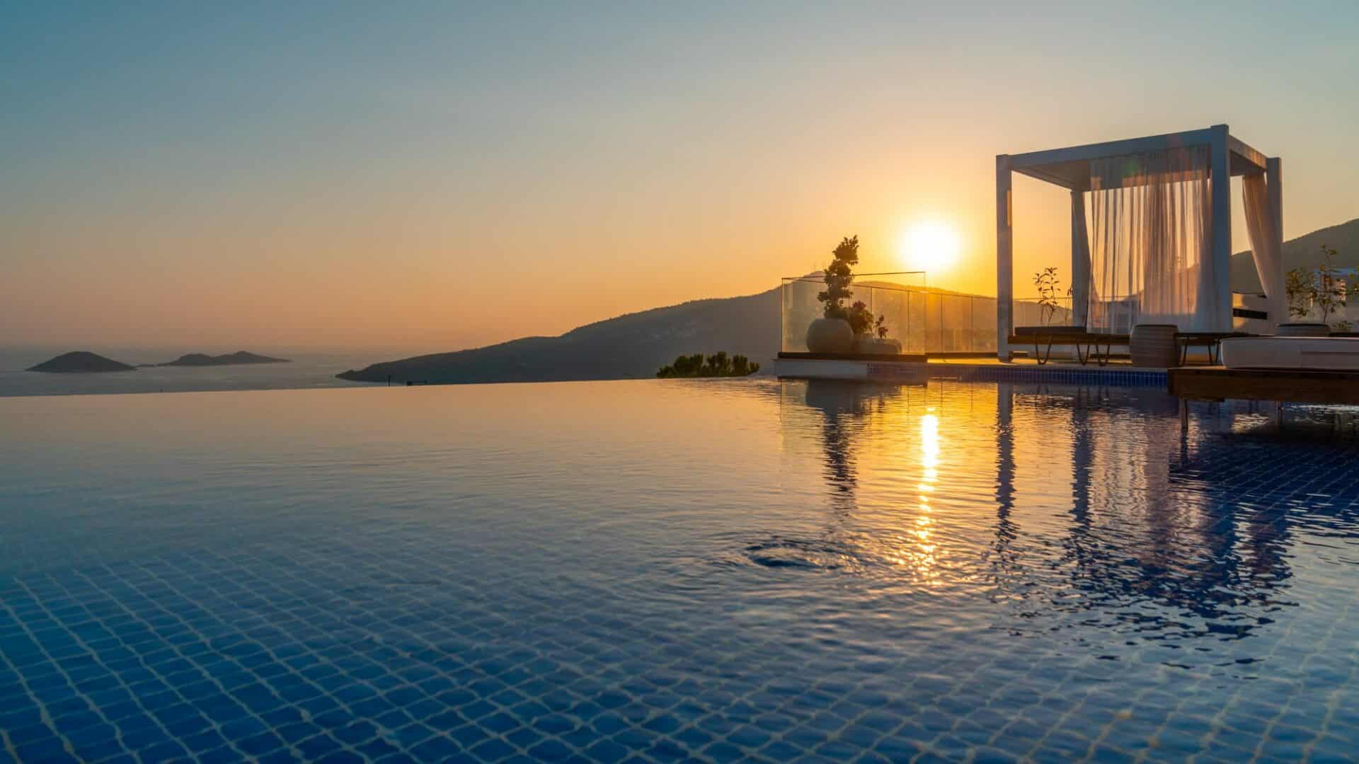 Villa Anatolia 2 Kalkan swimming pool and glorious sunset views