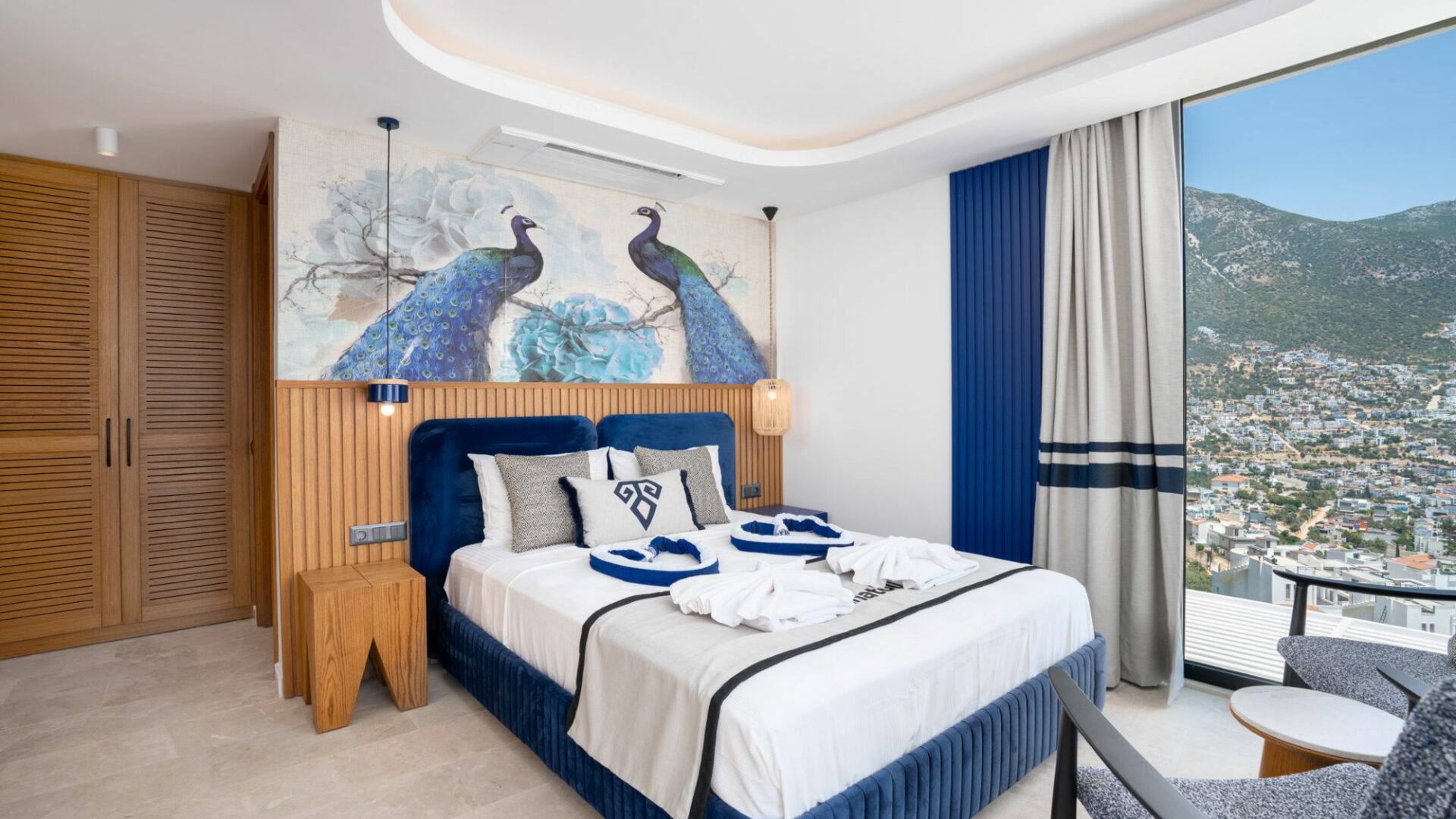 Villa Anatolia 4 Kalkan beautiful bedroom with nautical theme