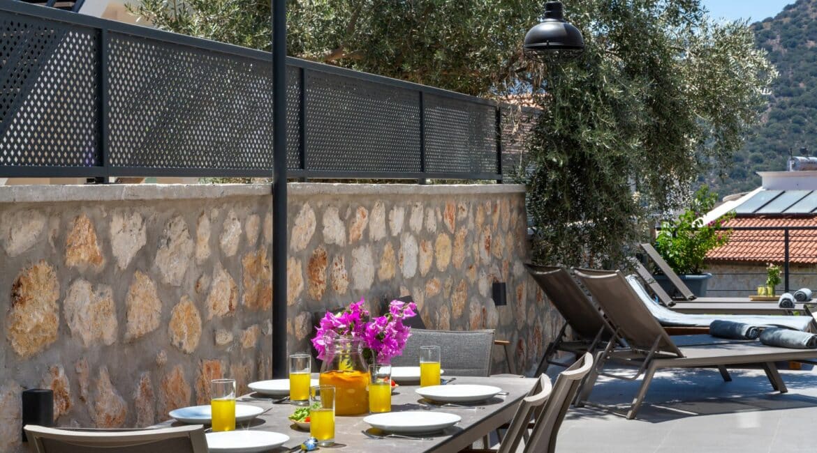 Villa Bay Life Alfresco Dining Area