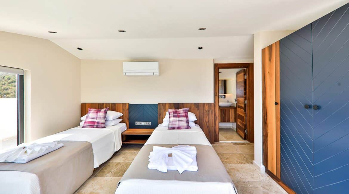 Villa Beverley Hills Kalkan second twin bedroom