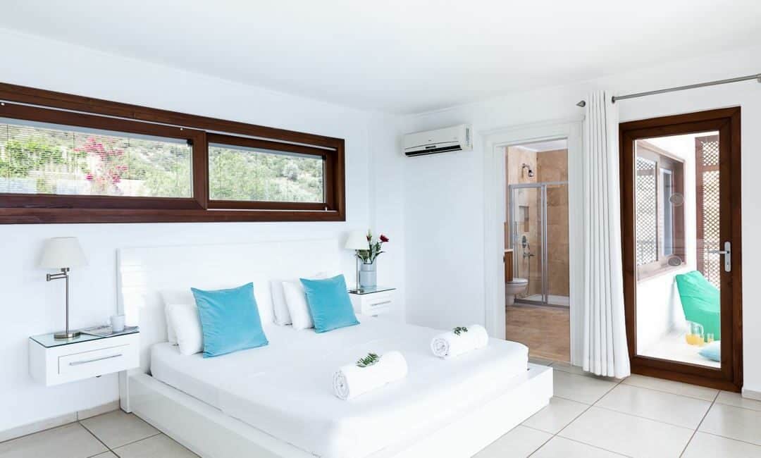 Villa Guney Exclusive in Kalkan foruth double bedroom with large en suite