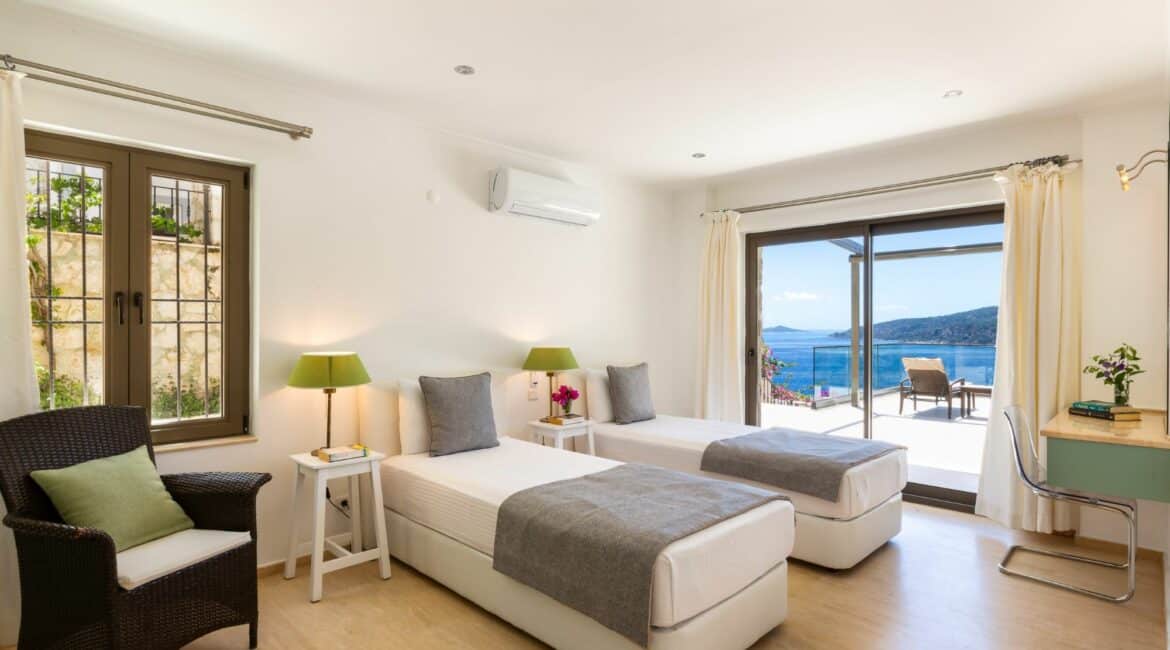 Villa Korsan Kalkan Twin Bedroom