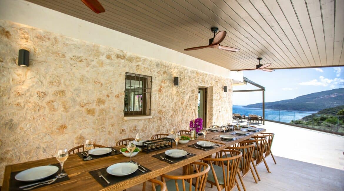 Villa Korsan Kalkan alfresco dining area under the shade of a pergola