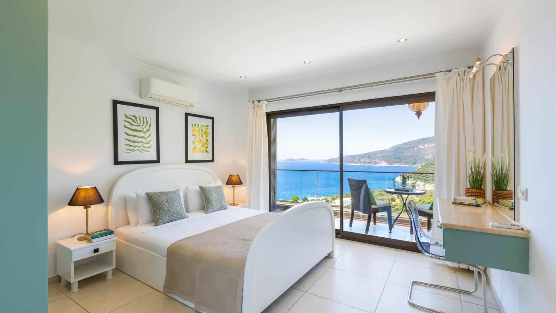 Villa Korsan Kalkan bright and airy