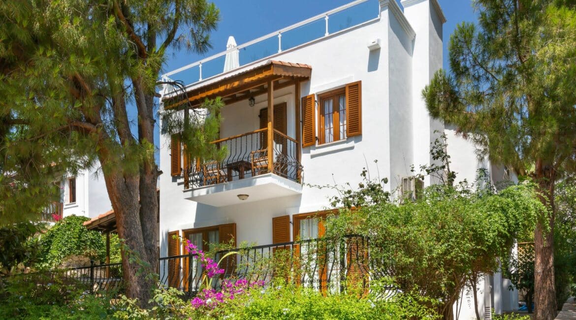 Villa LIkya Kalkan exterior wooden shutters and white exterior