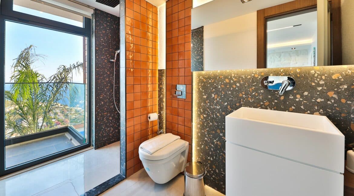 Villa Max View Bathrooms