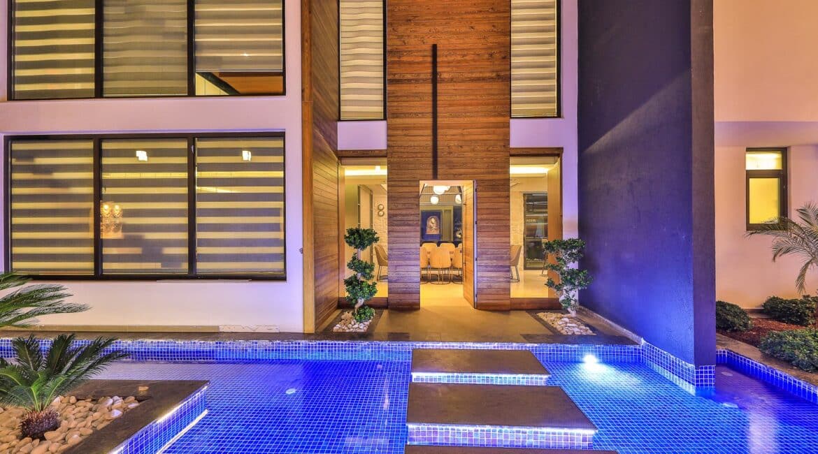 Villa Max View Kalkan Stunning Entrance