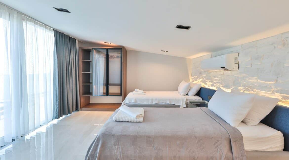 Villa Max View Twin Bedroom Minimal Interiors