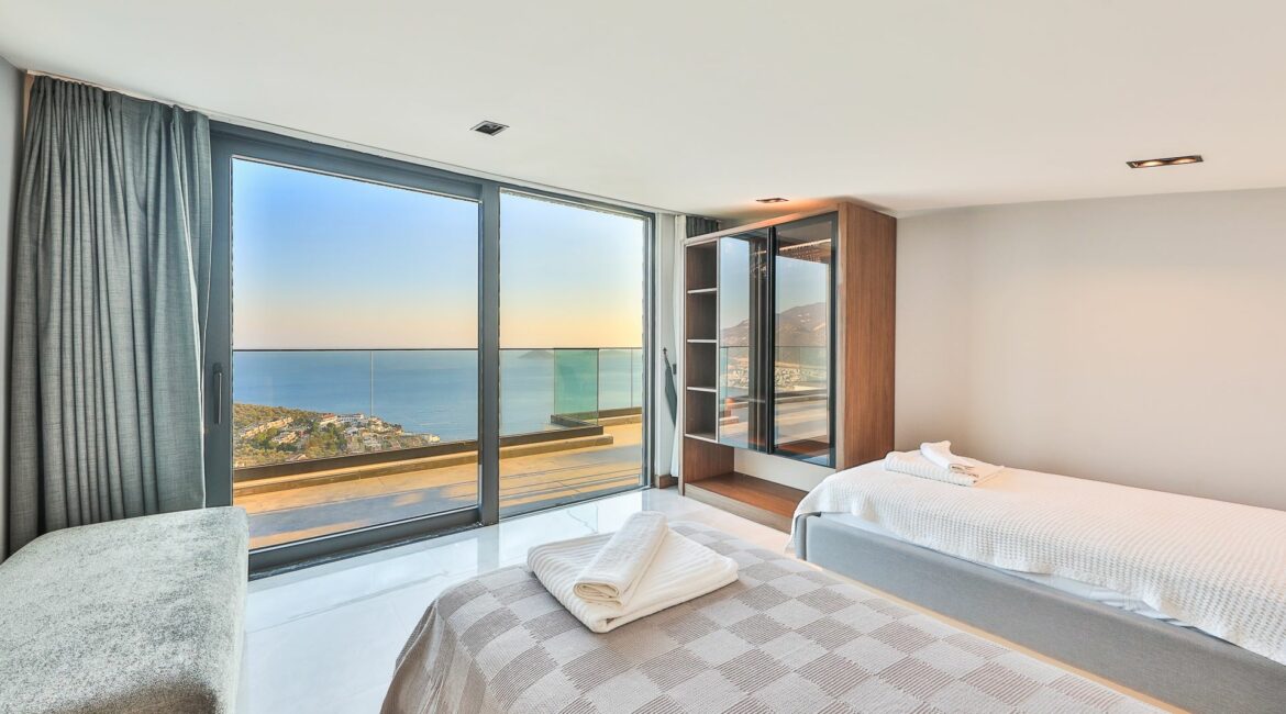 Villa Max View Twin bedroom And Far Reaching Sea Views