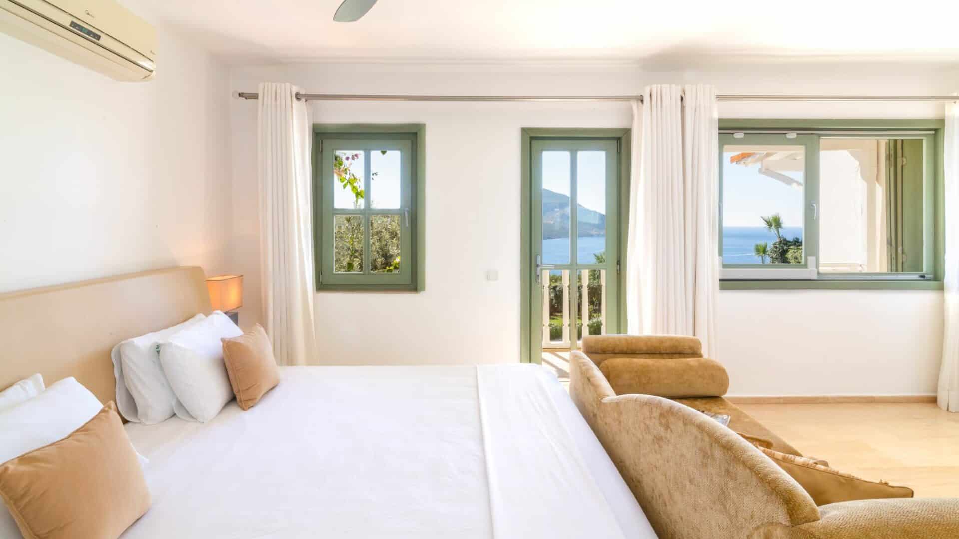 Yesil Ev Villa in Kalkan Large Master Bedroom 2