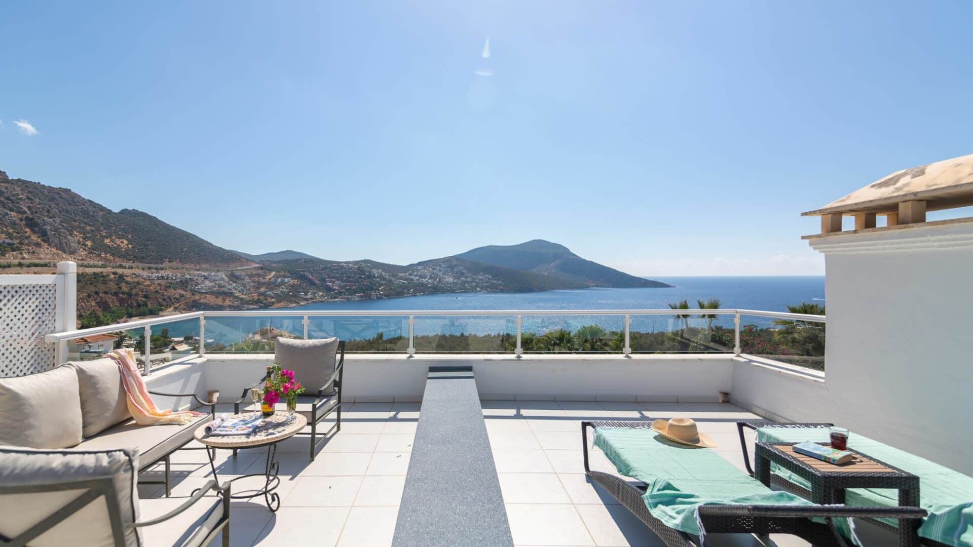 Yesil Ev Villa in Kalkan Sun deck on the roof