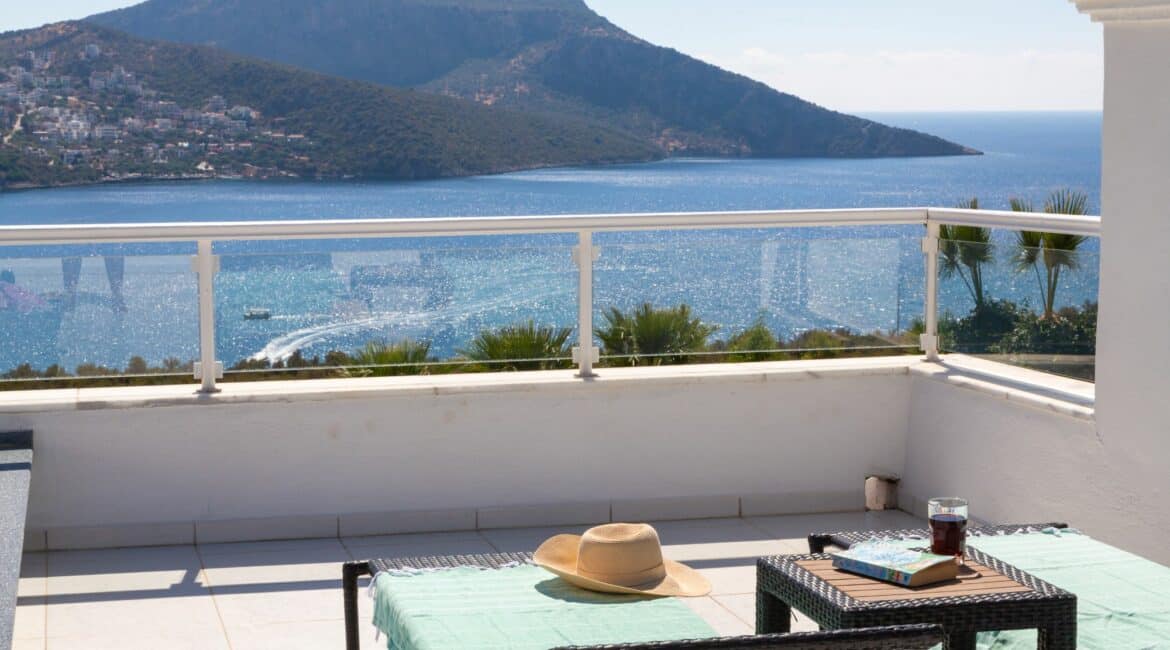 Yesil Ev Villa in Kalkan bay views and blue skies