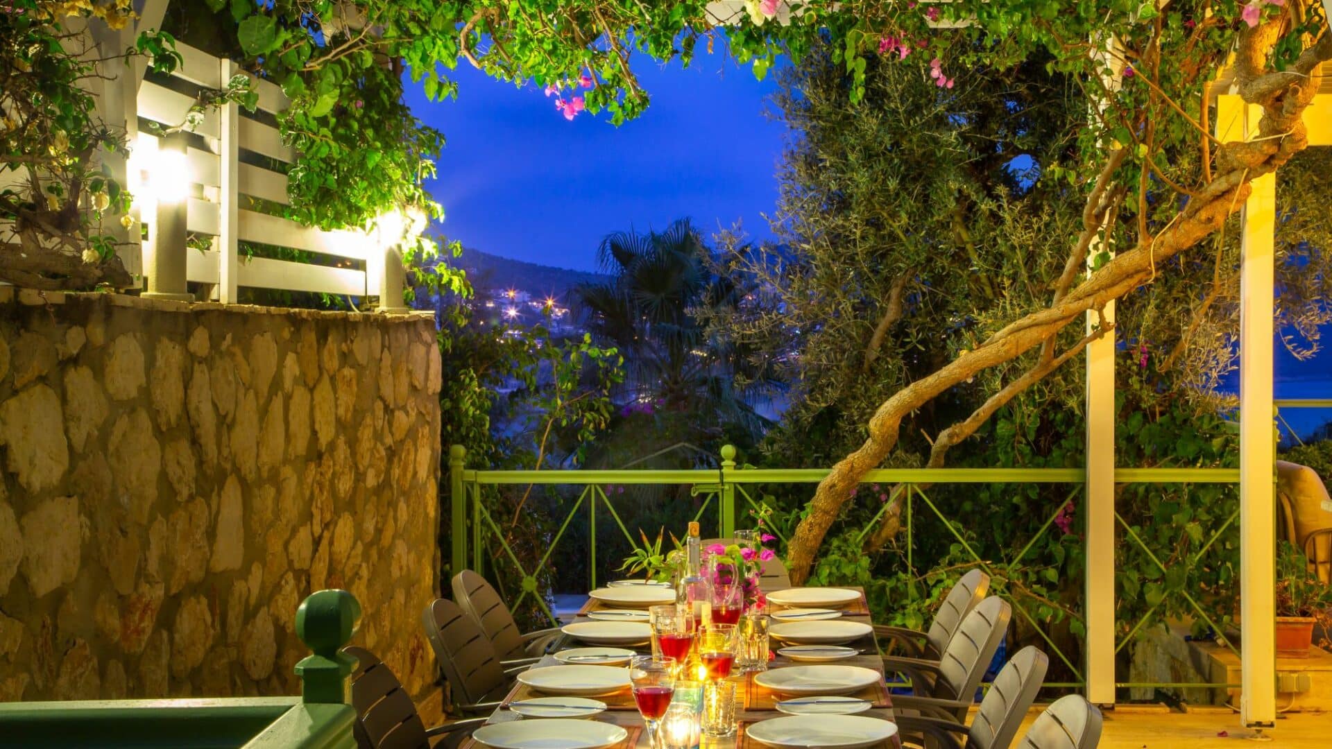 Yesil Ev Villa in Kalkan by night