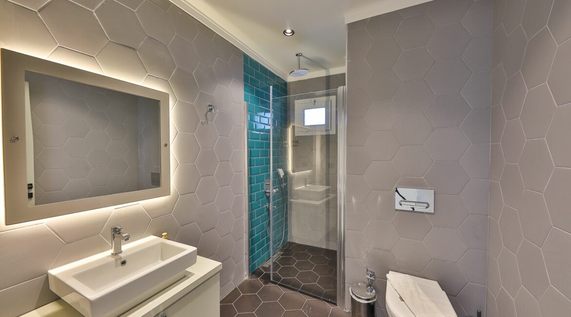 Elif Villas general en suite bathrooms