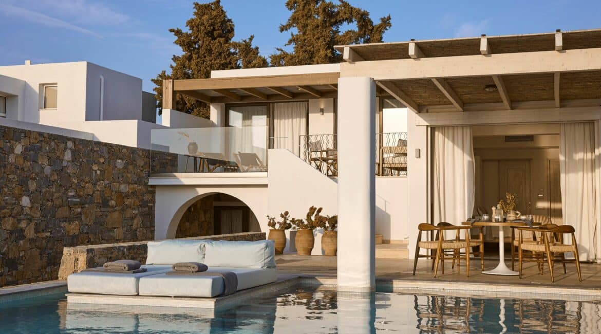 Thalassa 3 Bedroom Villa Private Pool stunning outside space