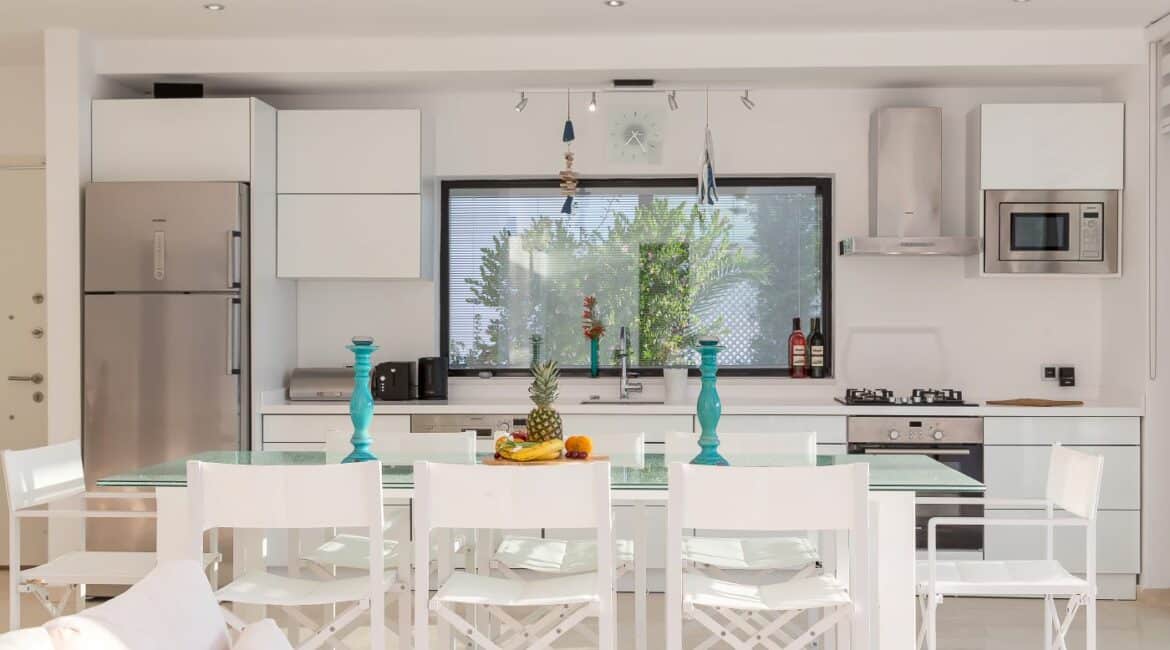 Villa Afsana Kalkan open plan sitting dining and kitchen