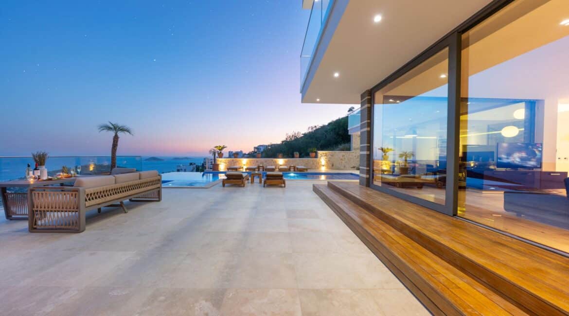 Villa Aslan Kalkan outside space at dusk