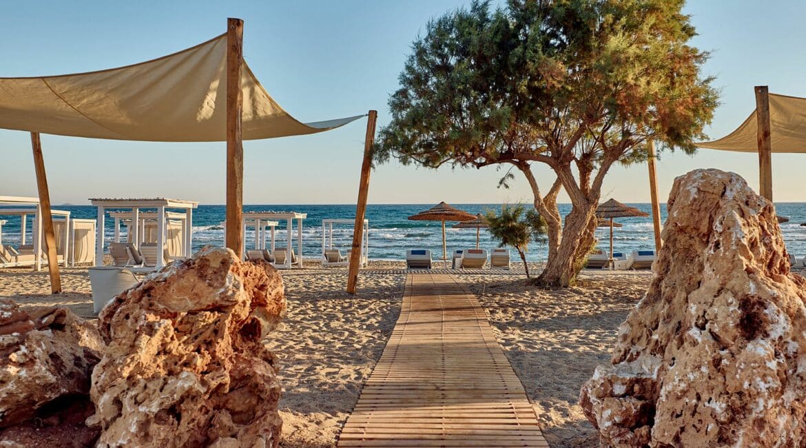 Paralos Kosta Alimia Beach Crete beautiful sandy shores