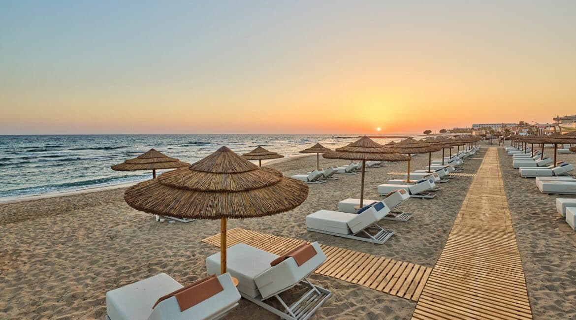 Paralos Kosta Alimia Beach Crete powder sand and sunsets