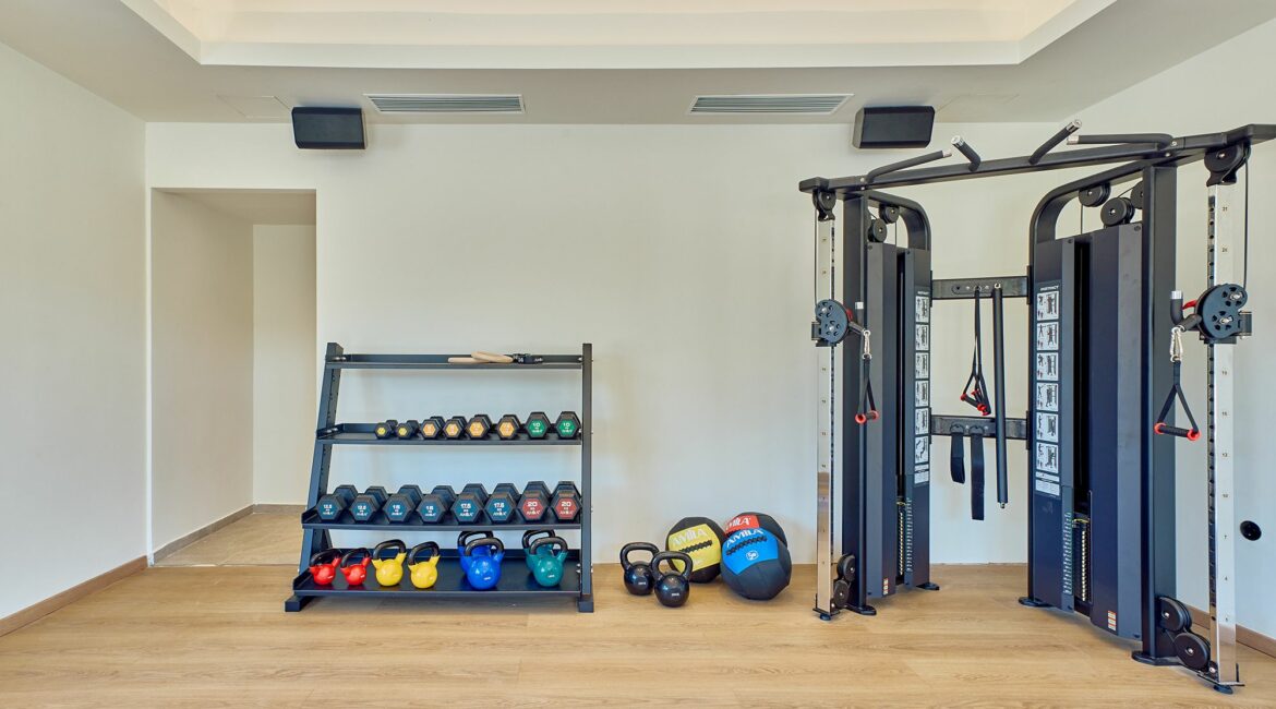 Paralos Kosta Alimia Crete Gym