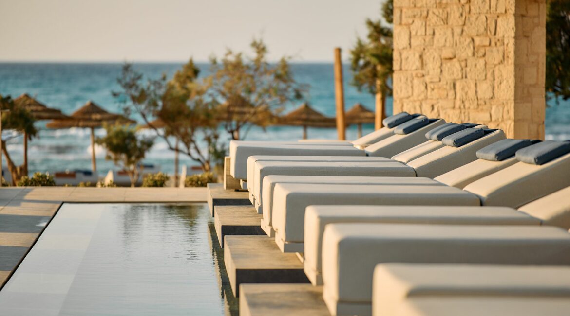 Paralos Kosta Alimia Crete comfy day beds by the pool