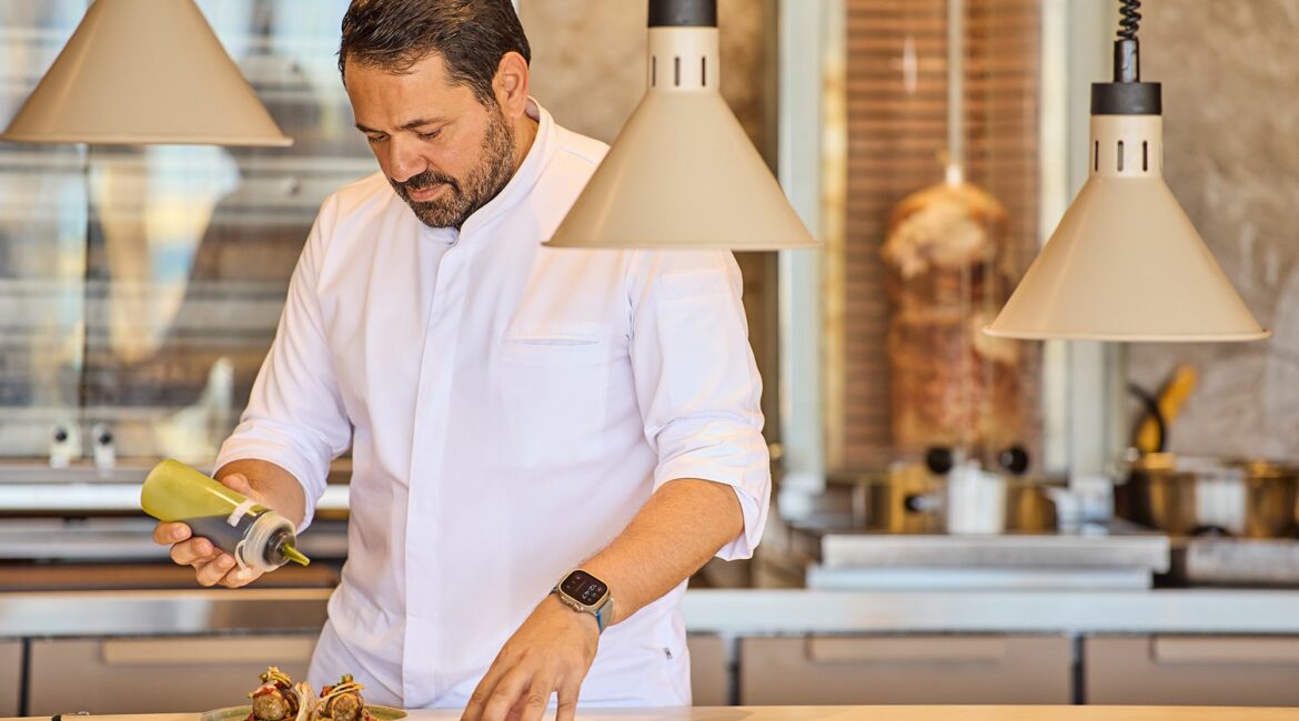 Paralos Kosta Alimia Street Food Rigani