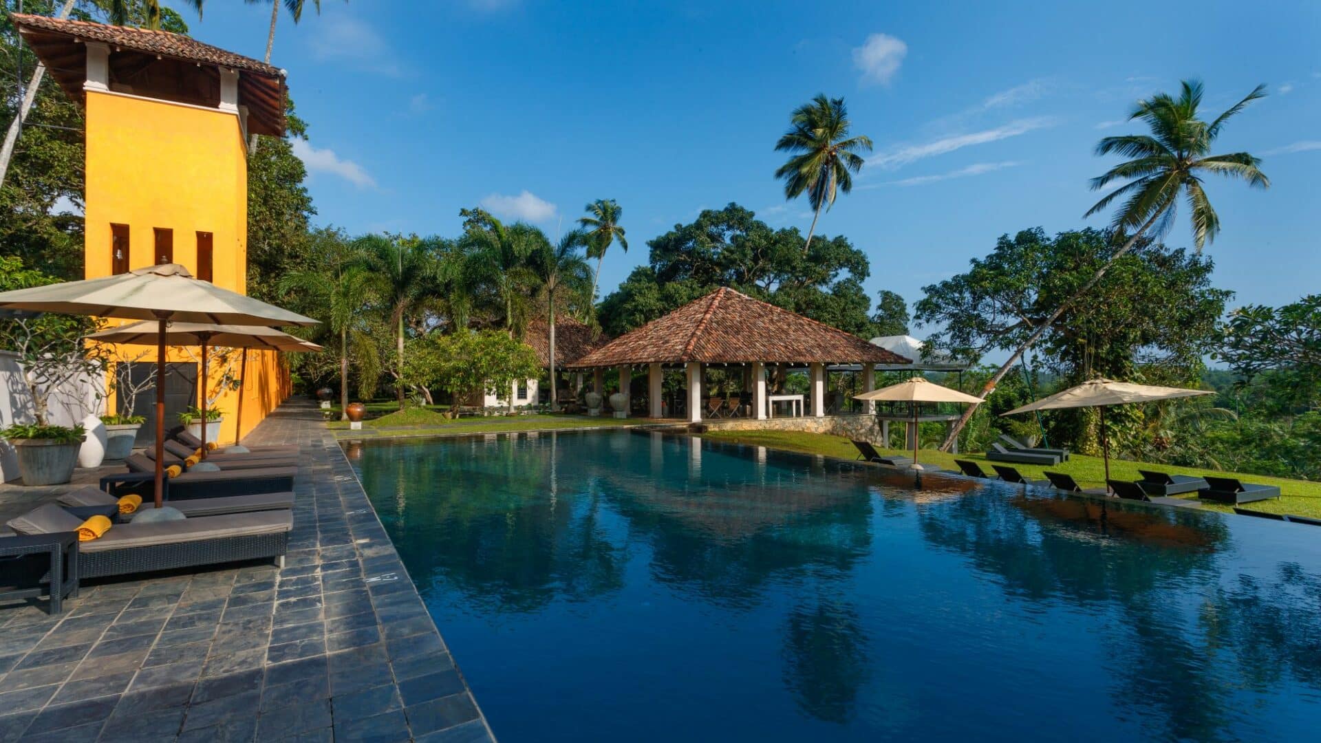 Kahanda Kanda brilliantly blue skies stunning swimming pool and gorgeous surrounds