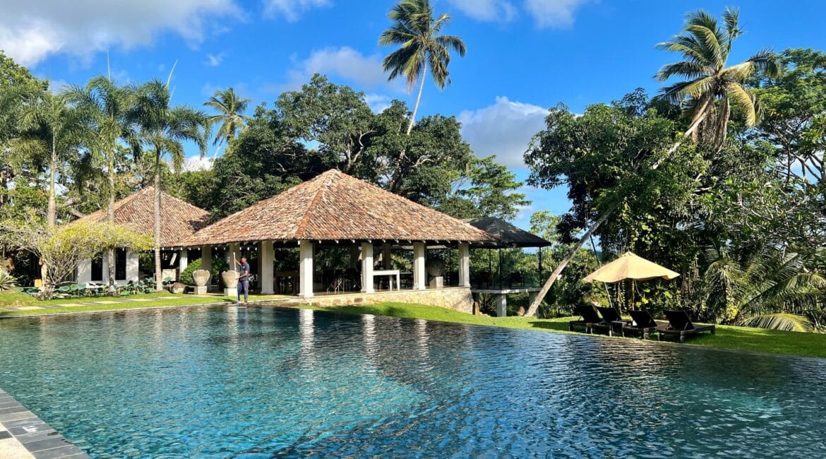 Kahanda Kanda stunning surrounds swimming pools and gardens