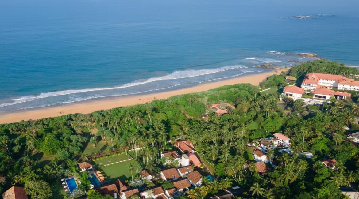 The Villa Bentota set just moments from Bentota Beach, perfectly placed for coastal strolls and sea swims.