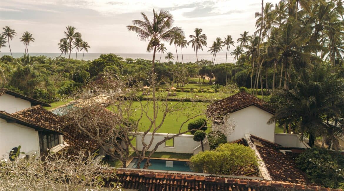 The Villa Bentota courtyard pools and stunning surrounds