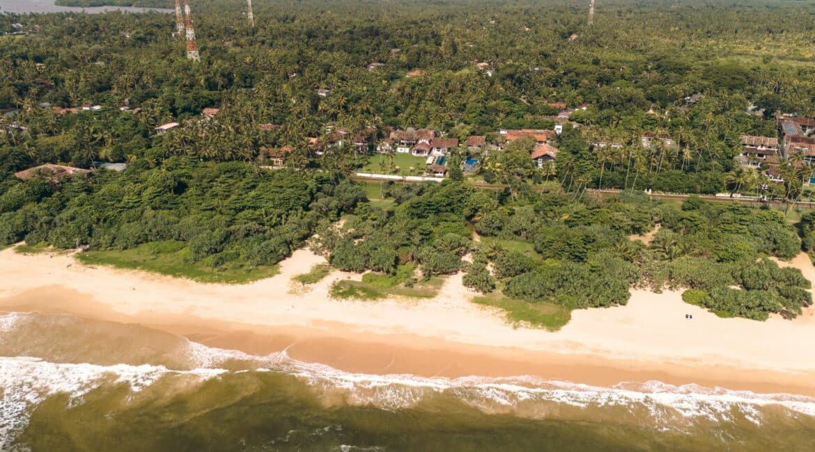 The Villa Bentota stunning position and close proximity to Bentota beach