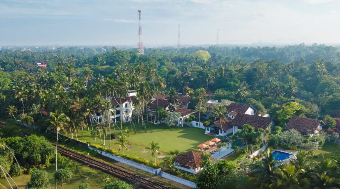 The Villa Bentota the beach is the otherside of the train line