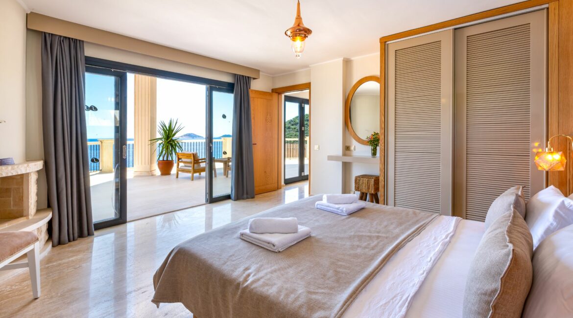 Villa Guney Exclusive 5 bedroom villa Kalamar Bay Kalkan Master Double bedroom first floor with beauitful sea views