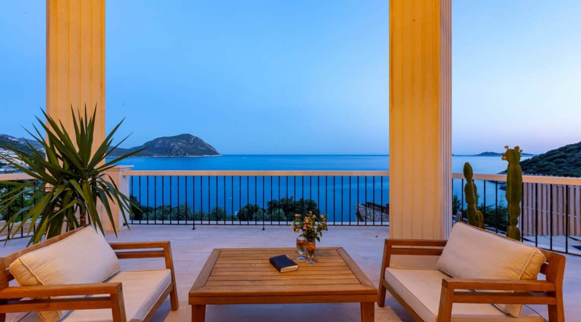 Villa Guney Exclusive 5 bedroom villa Kalamar Bay Kalkan dusty pink skies