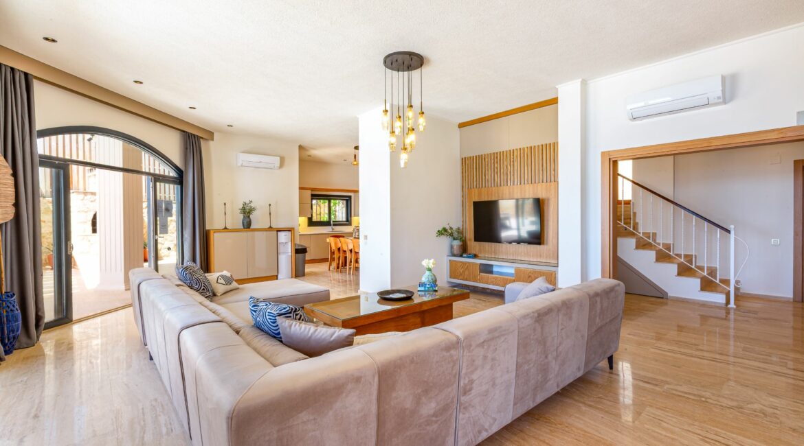 Villa Guney Exclusive 5 bedroom villa Kalamar Bay Kalkan large sitting room in the open plan living area