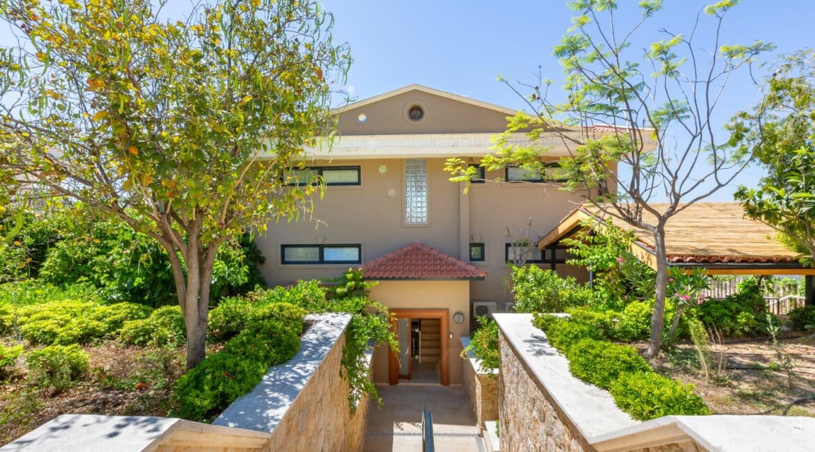 Villa Guney Exclusive 5 bedroom villa Kalamar Bay Kalkan stunning entrance