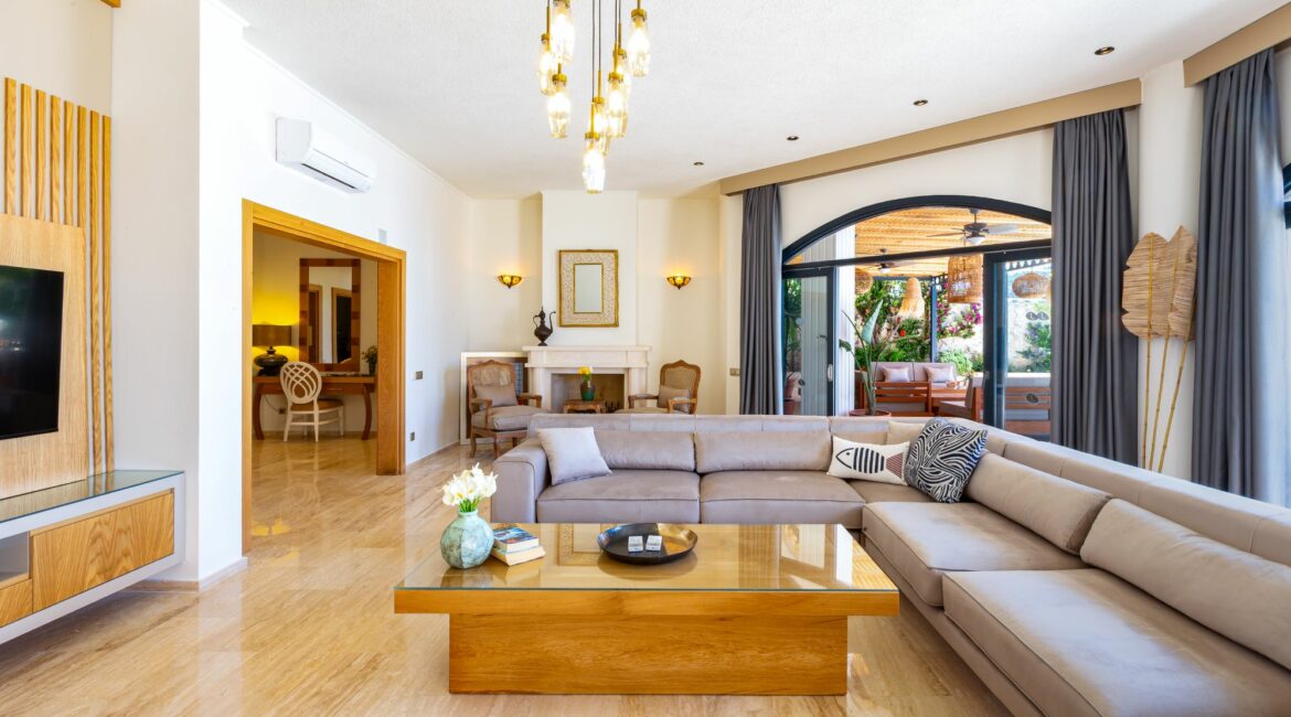 Villa Guney Exclusive 5 bedroom villa Kalamar Bay Kalkan stunning sitting area with access onto the pool terrace