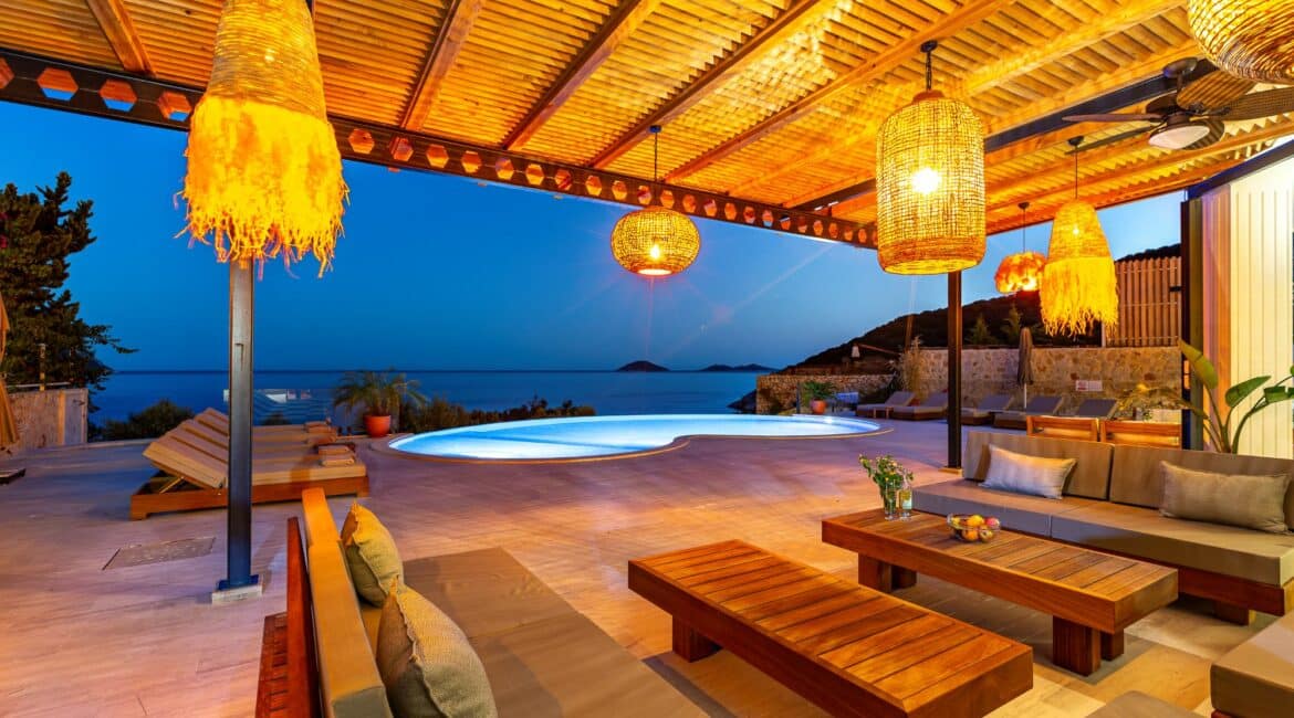 Villa Guney Exclusive 5 bedroom villa Kalamar Bay Kalkan stunning views to sea and across the pool at night