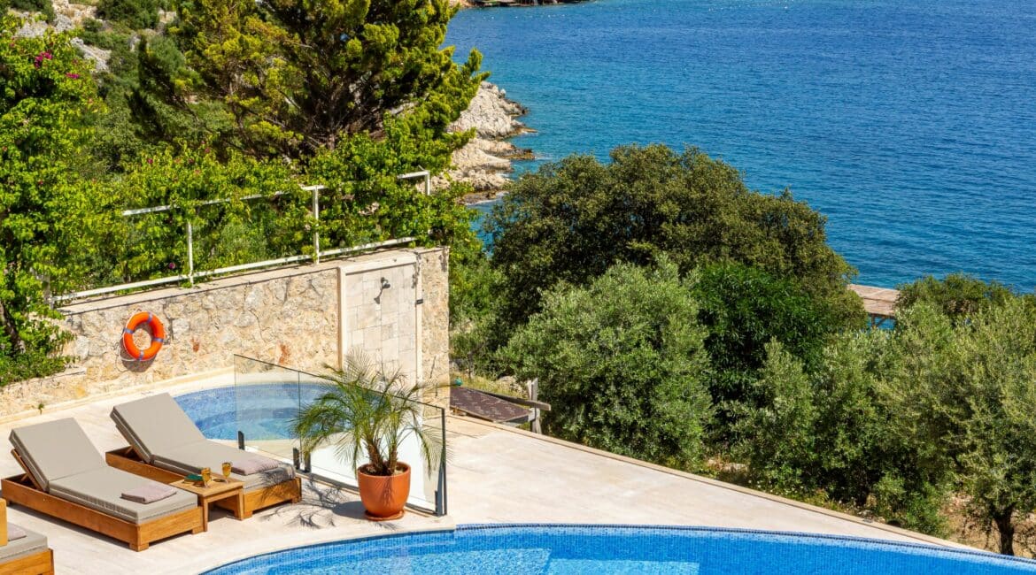 Villa Guney Exclusive 5 bedroom villa Kalamar Bay Kalkan swimming pool and sea views