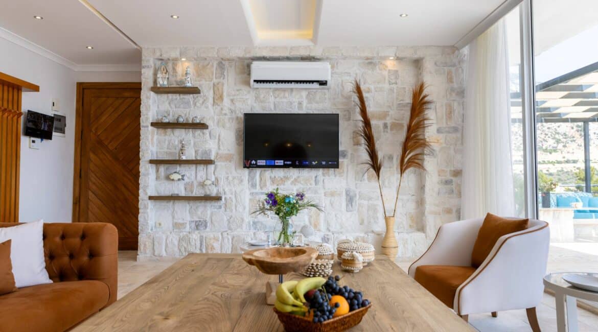 Villa Oasis Kalkan cost sitting room with access onto the pool terrace