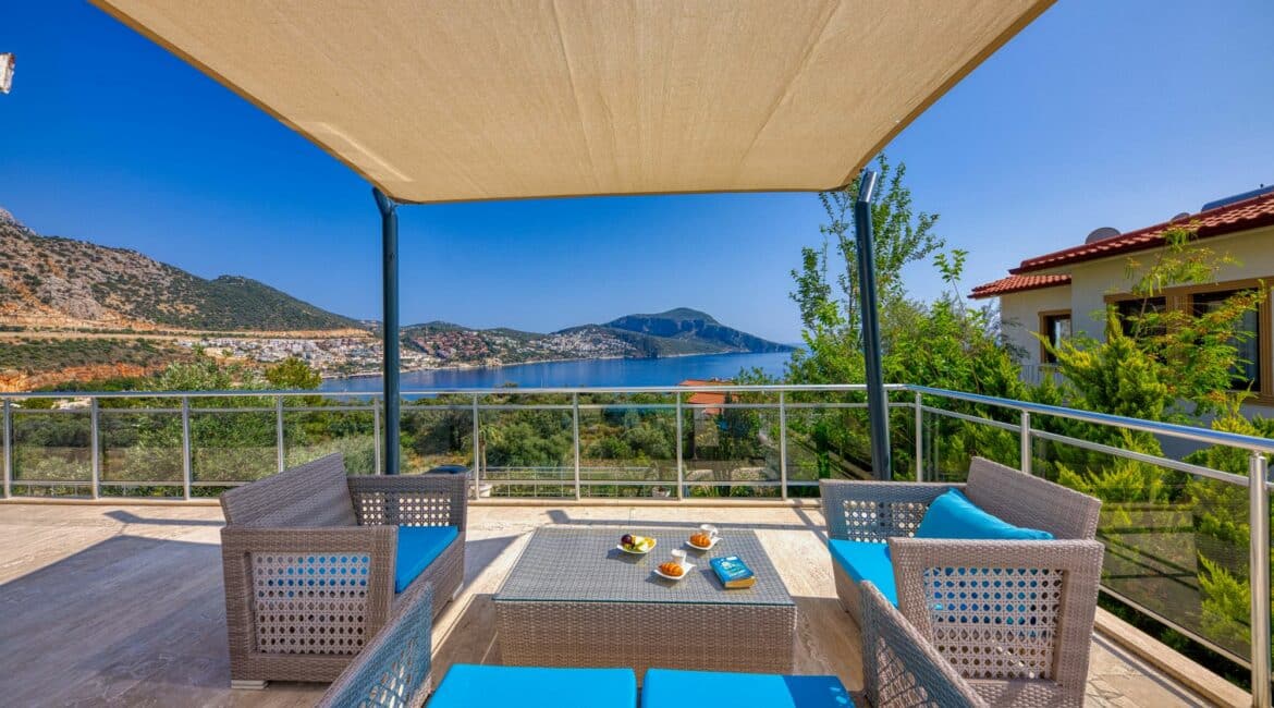 Villa Oasis Kalkan first floor seating area under the shade of a pergola