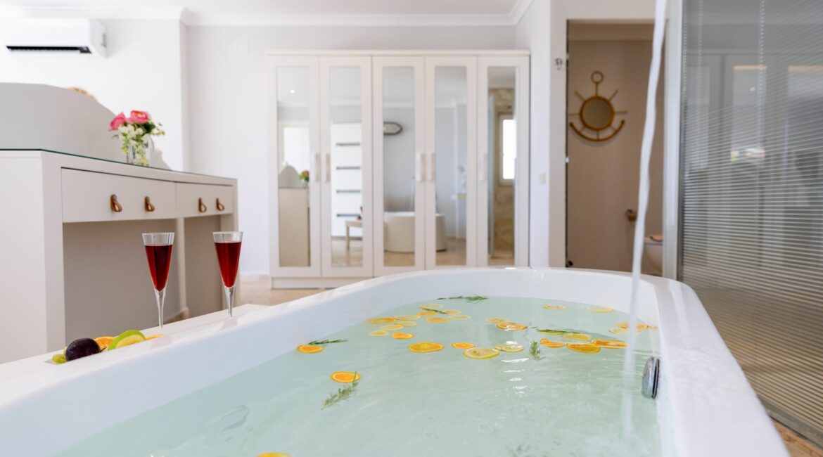 Villa Oasis Kalkan master bedroom with large bathroom and free standing bath