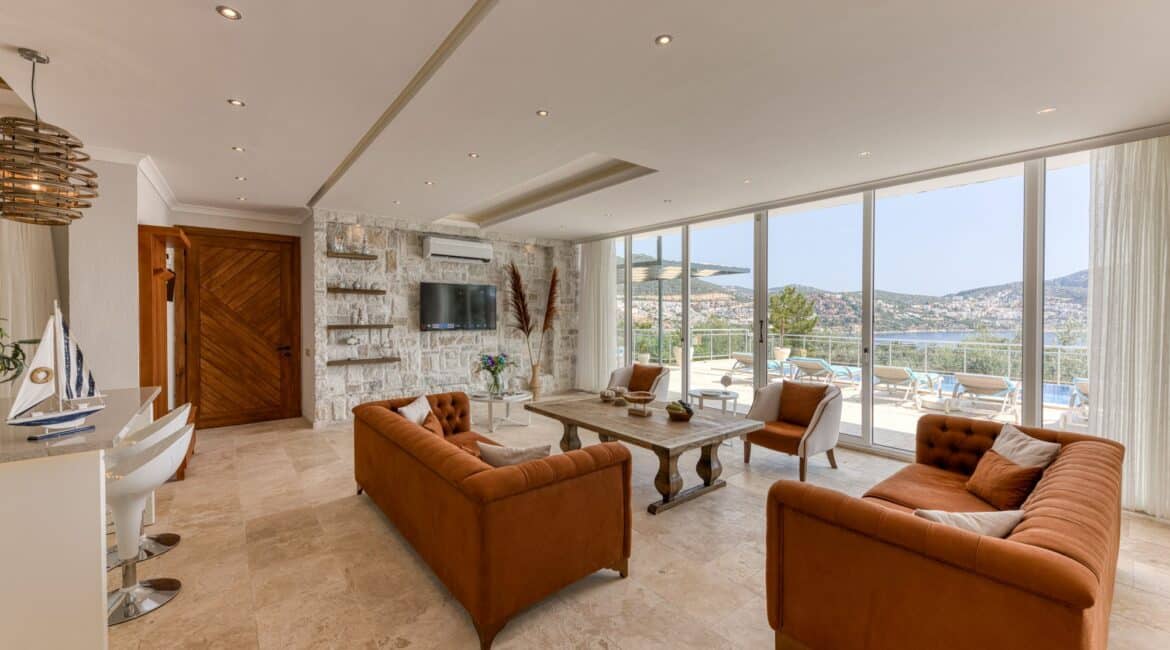 Villa Oasis Kalkan spacious sitting area and open plan living on the ground floor