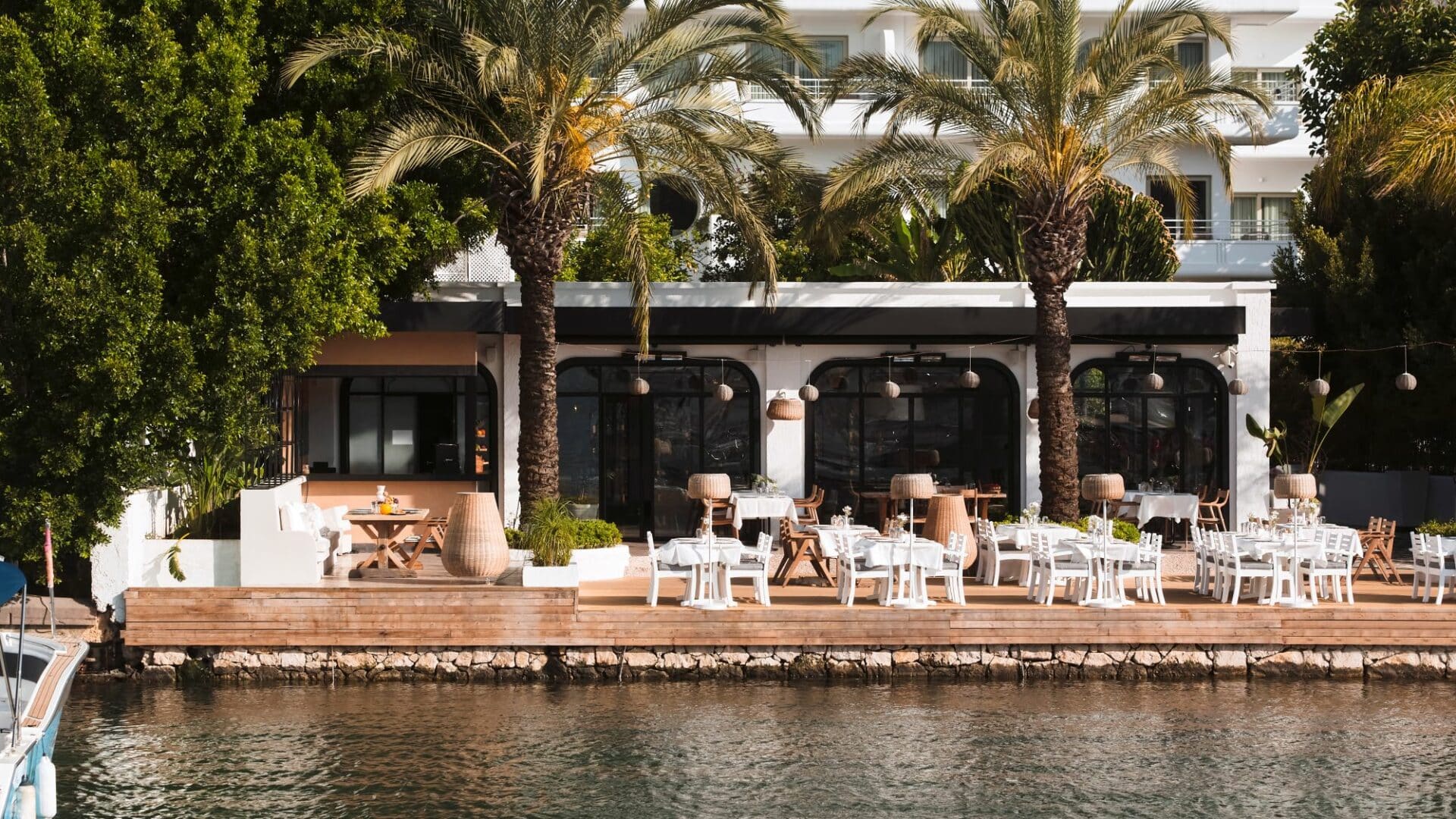 Yacht Classic Fethiye Mori restaurant waterside setting by day