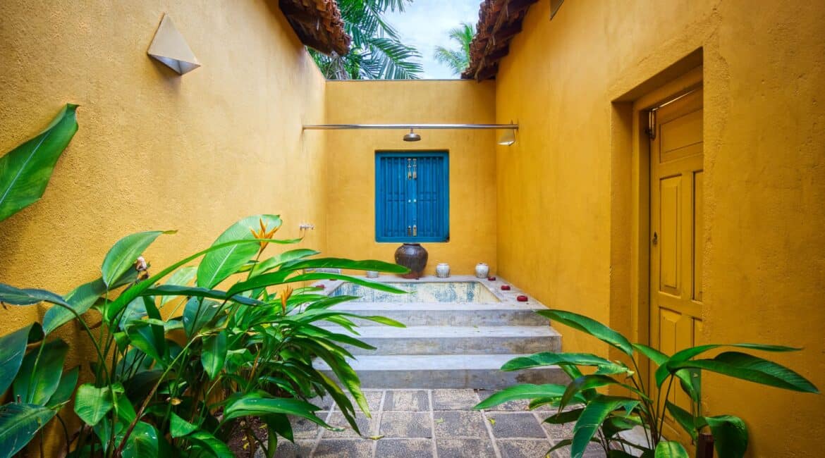 The Last House Tangalle Sri Lanka Moonamal Room Spa Bath