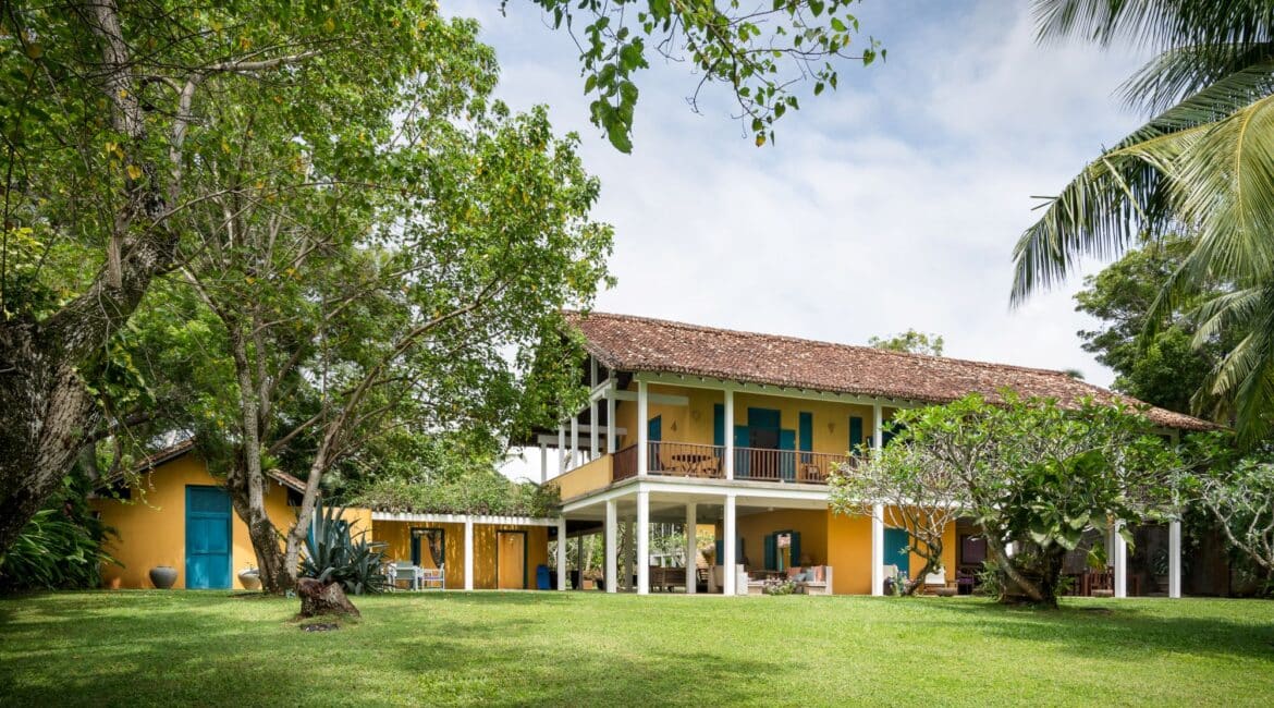 The Last House Tangalle Sri Lanka stunning colourful hotel and gorgeous manicured lawns