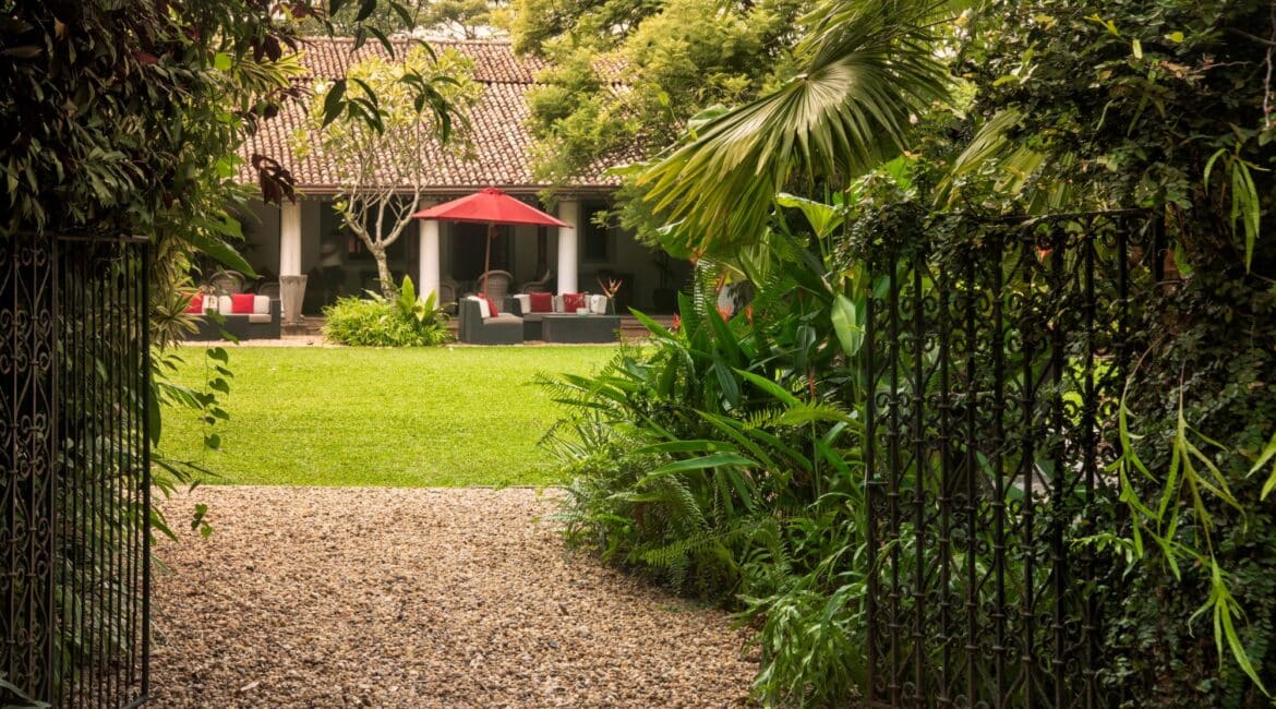 The Wallawwa stunning gardens and entrance